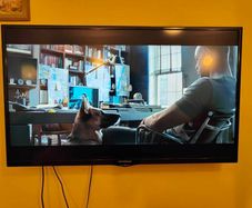 NordMende 40" Full HD Smart TV - Boxed w/ Remote (ARF40DLEDFSM)