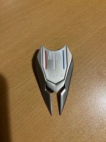 Pitch mark repair tool