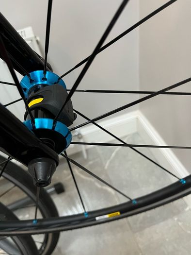Mavic Ksyrium Elite, Blue Alu hubs