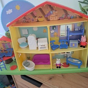 Peppa pig playhouse