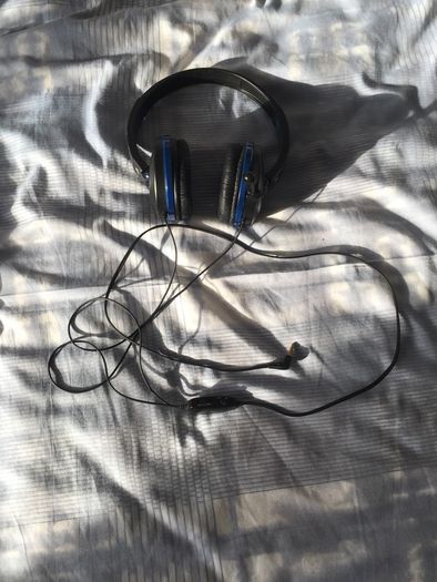 Official PlayStation 4 Licensed Hori Headset