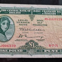 1971 Lady Lavery 1 pound banknote