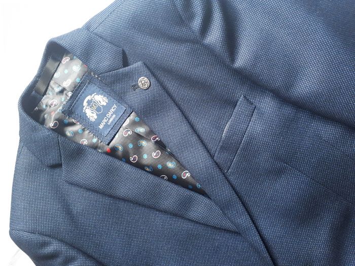3 Piece Suit by Marc Darcy - Size 36R