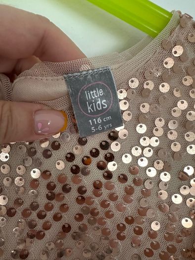 Sparkly sequin dress for a girl, 116cm, 5-6 years