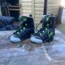 Wakeboard and bindings Image 6
