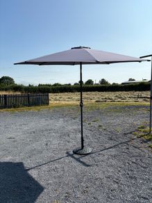 Tilt Parasol + Base