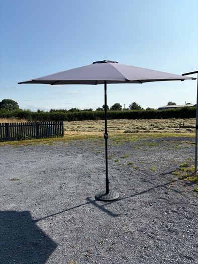 Tilt Parasol + Base