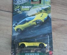 Hot Wheels Aston Martin Vulcan Summit Surge