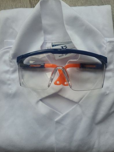 Laboratory Coat & Protective Glasses & Lab Spoon/Spatula