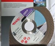 Sadu tile blades