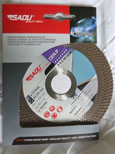 Sadu tile blades