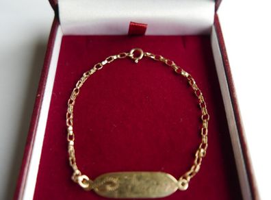 Vintage Solid 9K Gold Tennis Id Nameplate Link   Bracelet length 7,5" - 2,2g