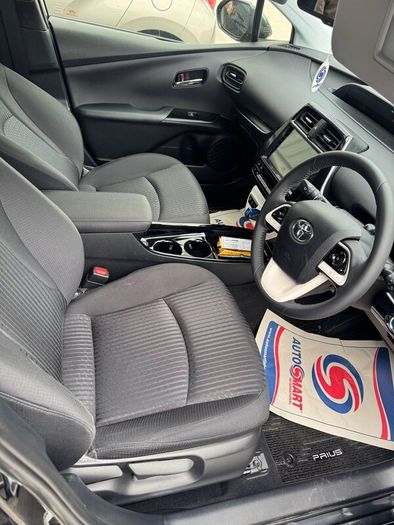 Toyota PRIUS 1.8 Auto Hybrid (2018)