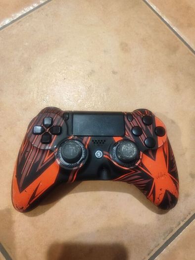 Scuff controller