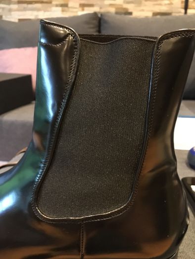 Chelsea boots Dsquared 2 for gents size 45.
