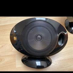Kef 2001.3 speakers for home theatre