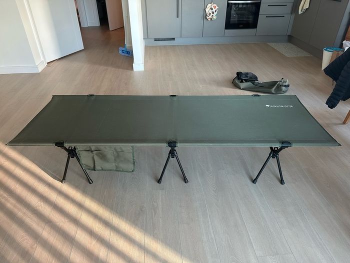 camp bed