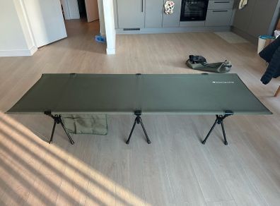 camp bed