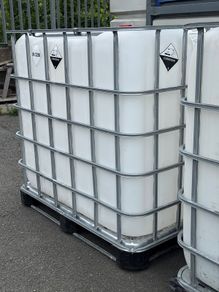 Empty 1000L IBC tanks