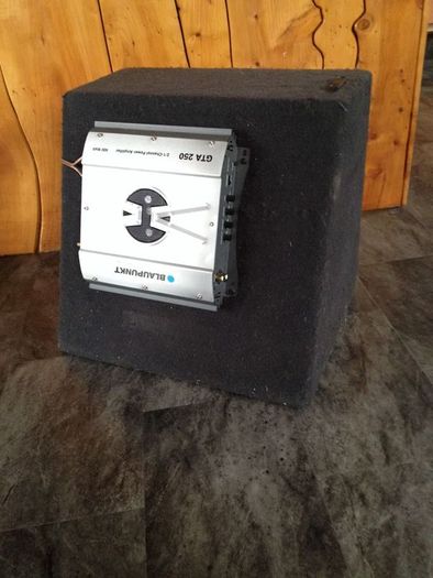 Blaupunkt GTA250 400watt Amp + 10" Sub