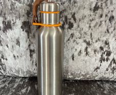 Insulated bottle