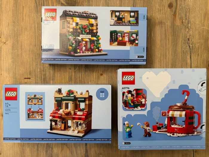 Lego - Various Limited Edition Buildings