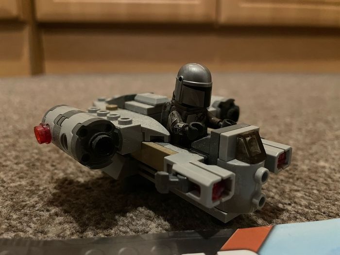 Lego 75321- The Razor Crest Micro Fighter (Star Wars)