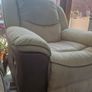 Recliner sofa/armchair Image 3