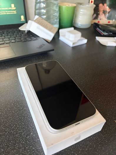 IPhone 16 - 128gb - Unlocked - White