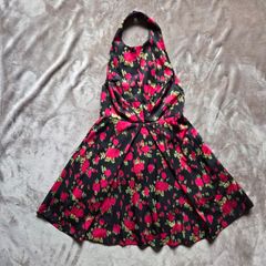 Boohoo Floral Open back halterneck mini dress, size 10