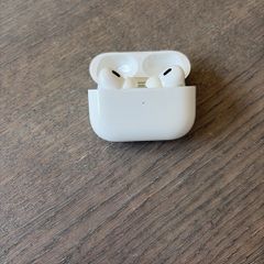 Apple AirPods Pro 2
