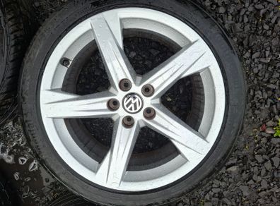 18" Vw Alloys with tyres