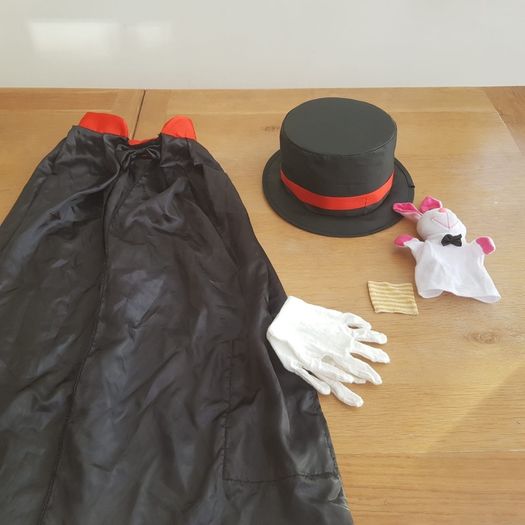 magician outfit