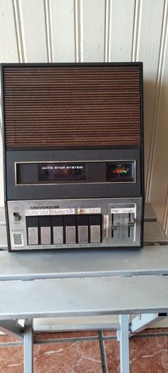 Universum CT 2745