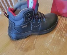 Saftey shoe