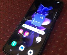 Samsung Z Flip Black Unlocked 128 5G
