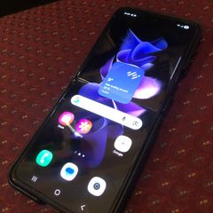 Samsung Z Flip Black Unlocked 128 5G