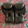 booster boxing gloves Image 3