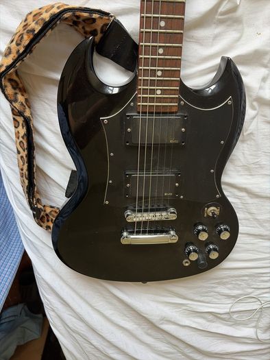 Epiphone SG with EMG 81/85 active pickups and EMG Afterburner