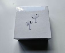 earbuds