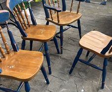 kitchen table chairs and dresser