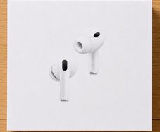 Apple AirPods Pro 3  Sealed Box / Brand New