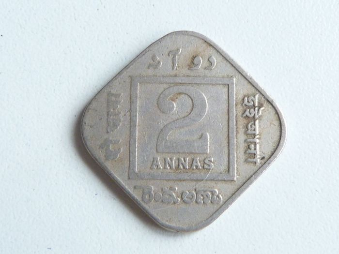 India 2 annas