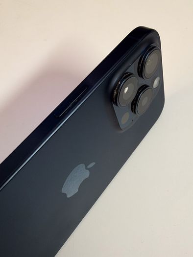 Apple iPhone 15 Pro 128GB Blue Titanium - Dual-SIM - Unlocked - MINT, in box