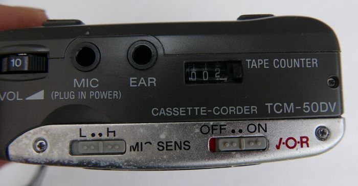 Sony Walkman TCM-40DV Cassette Recorder/Victaphone