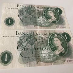 One Pound Banknote x 2 England