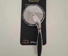 Neven maguire pizza cutter