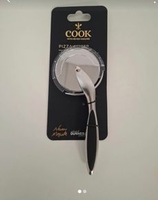 Neven maguire pizza cutter
