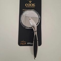 Neven maguire pizza cutter