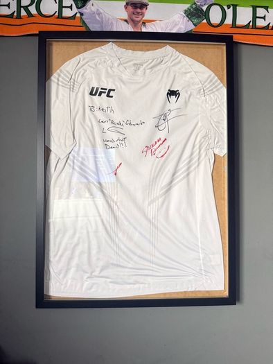Ufc Signed Jersey